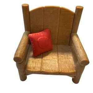 Li'l Woodzeez Sunny Acres Country House Chair and Pillow